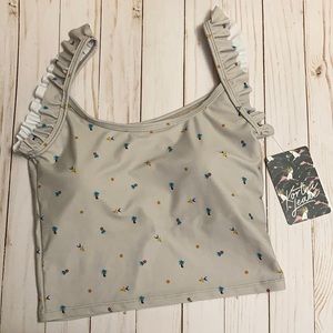 Kortni Jeanne Flutter Top size small